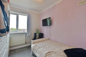 Photo 16- click for photo gallery